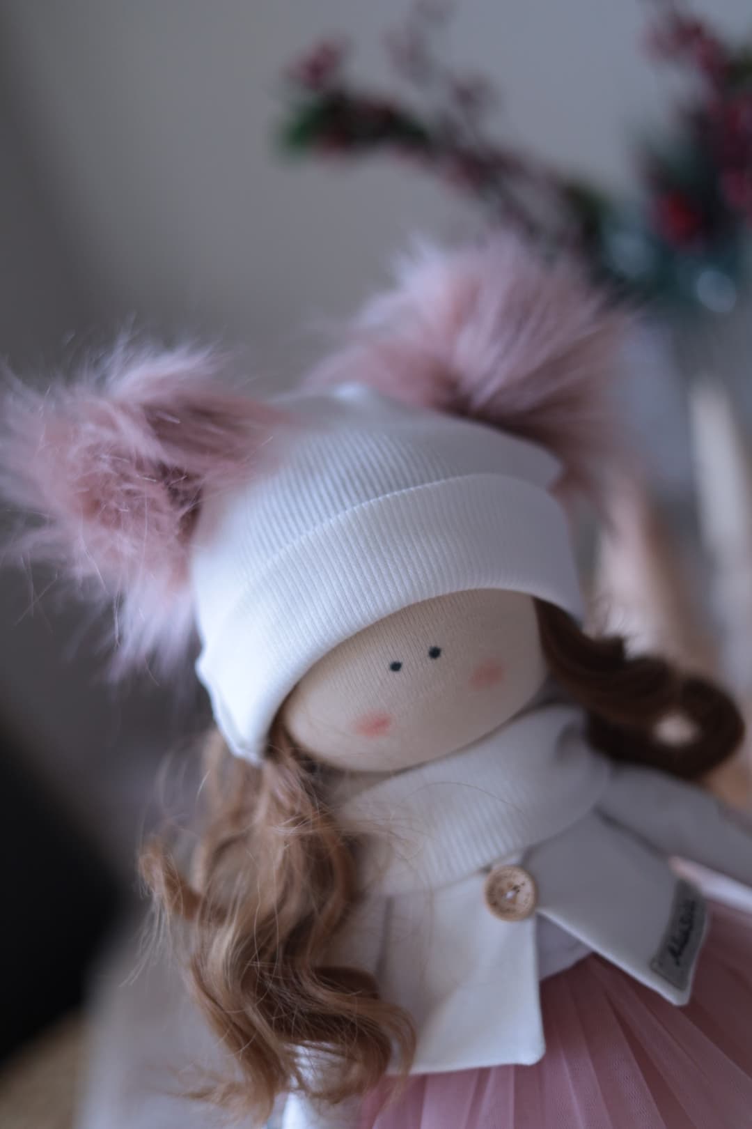 Amelka z misiem - Zbliżenie na frędzle i dodatki